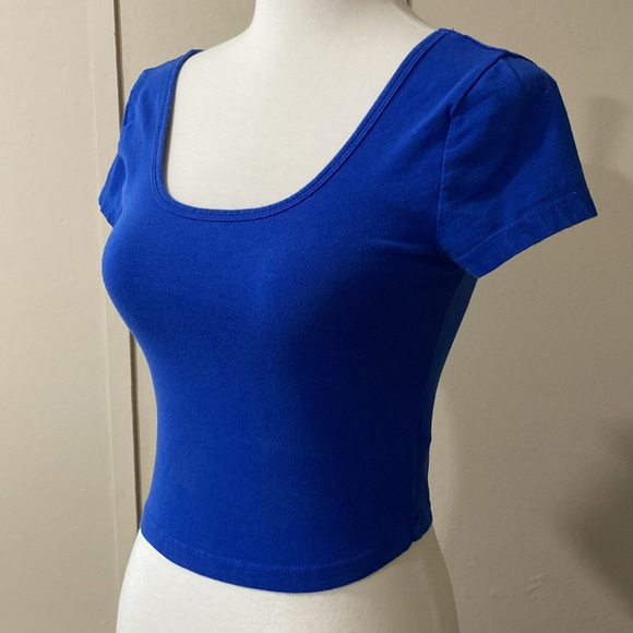 Forever 21 Blue Crop Top, Size Small - Picture 3 of 8